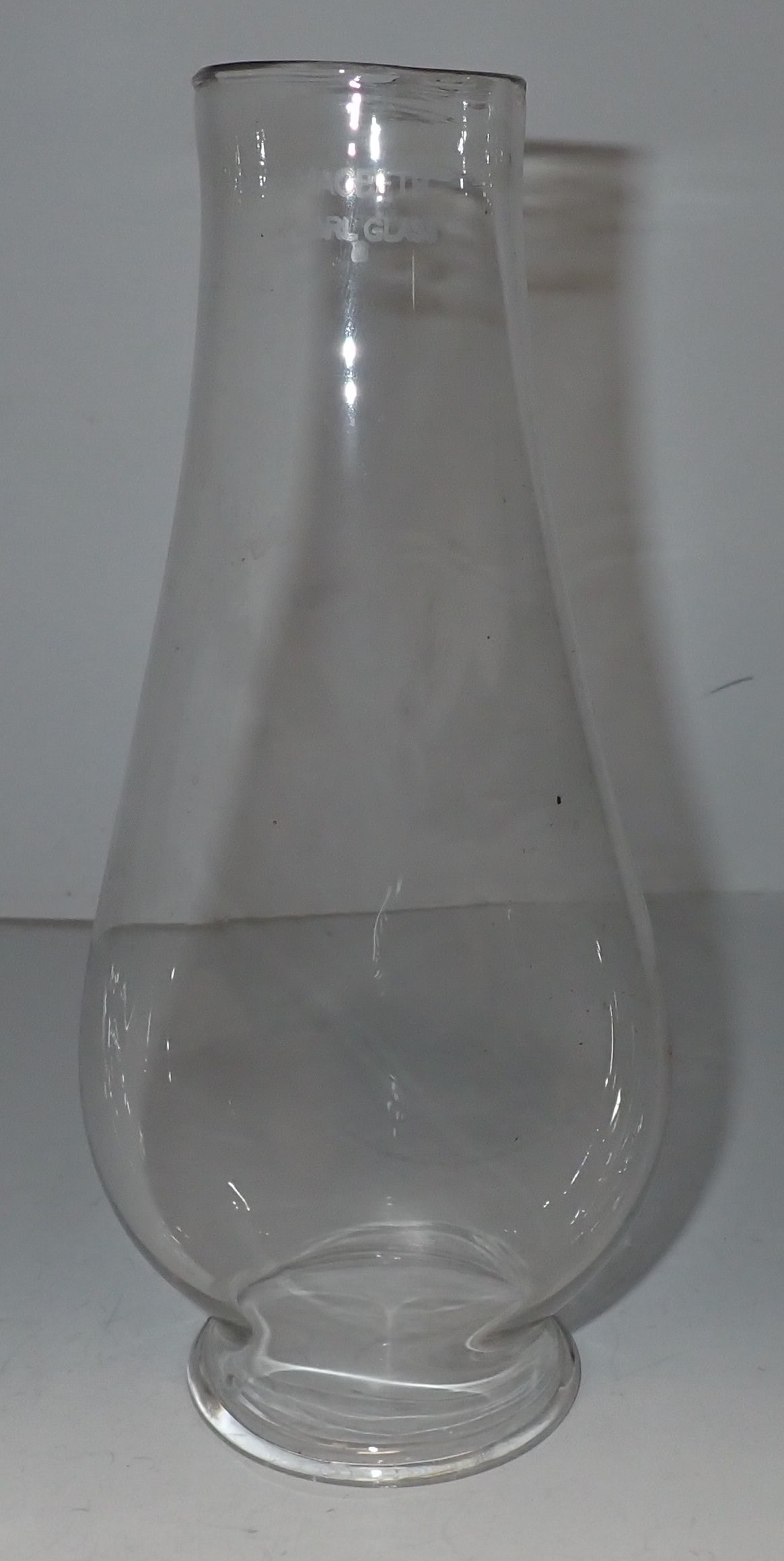 Macbeth Pearl Glass Lipped Chimney: Approx 2 1/2" x 3 5/8" x 8" tall. Fitter is apprx 2 1/2" in diameter. Shipping available