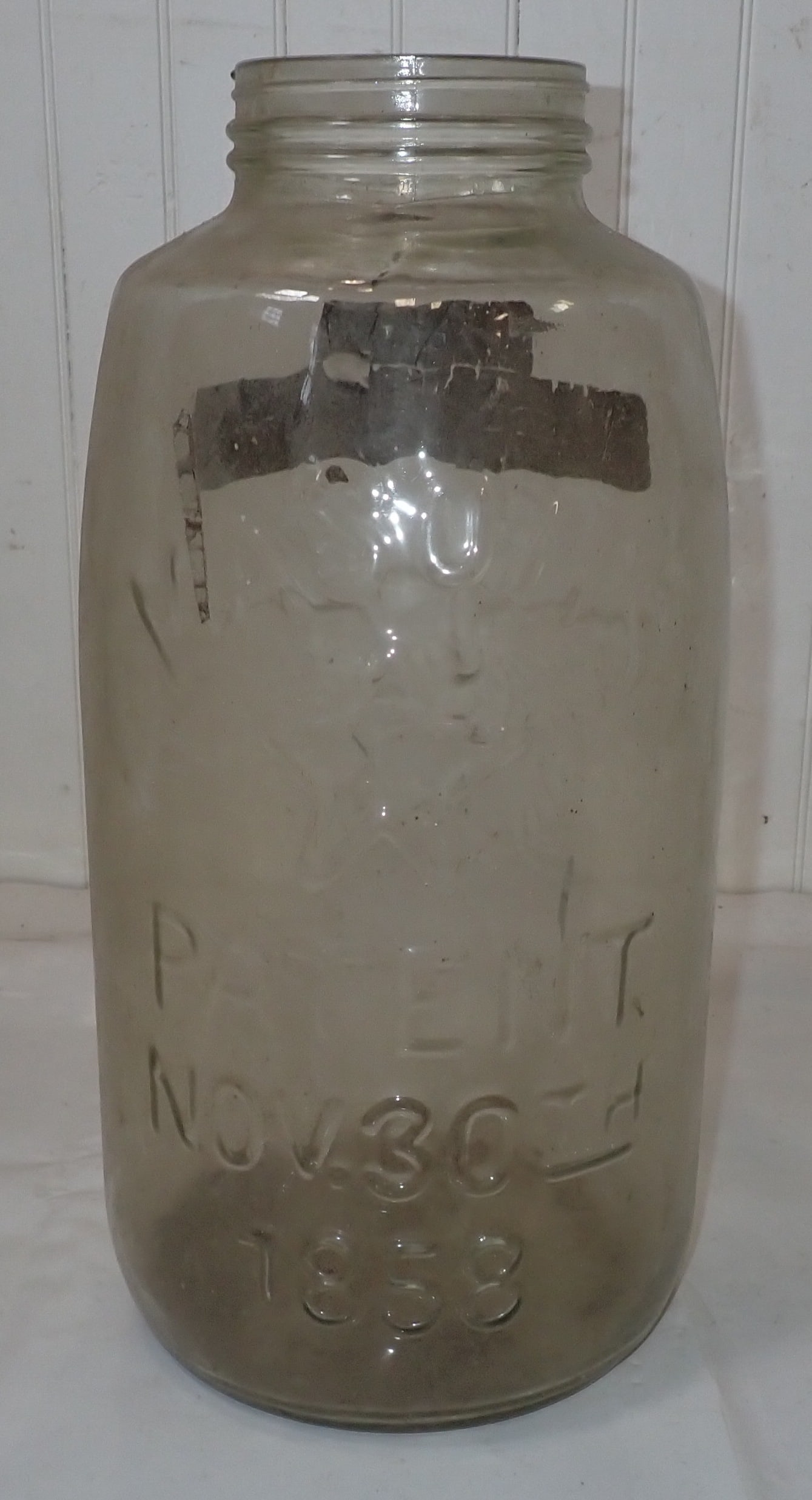 Oversized Mason's Fruit Jar: Approx 8 1/2" in diameter and 18 1/2" tall. No in house shipping !