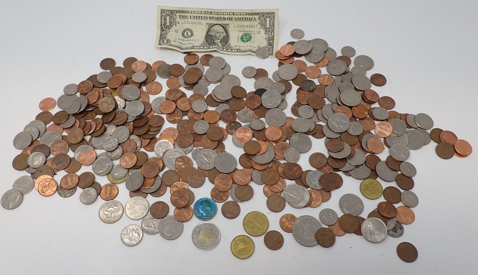 Coins Dollar Bill & Tokens: Shipping available