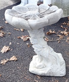 Concrete Garden Bird Bath