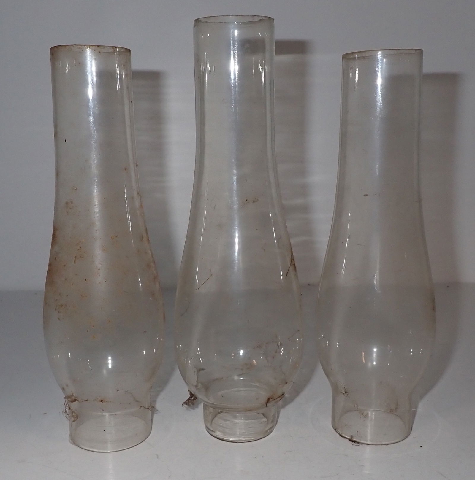 3 Oil Lamp Chimneys (1 of 1)