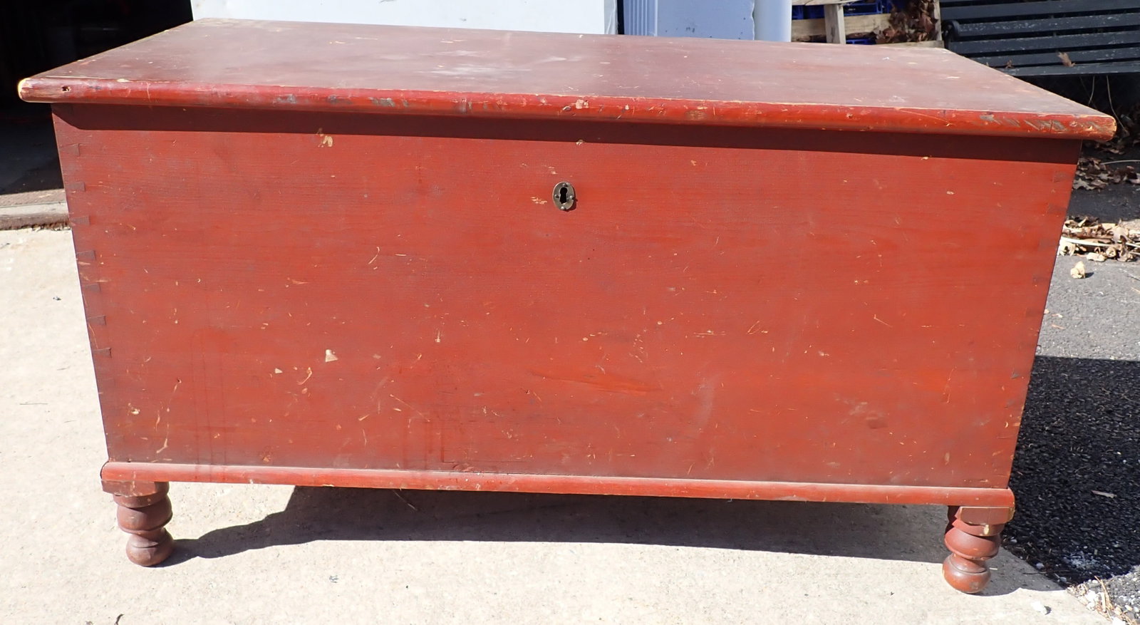 Blanket Chest in Red Paint: Apprx. 22 7/8" x 48" x 26 1/4" tall. No in house shipping ! Bring help to load !