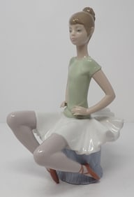 Lladro Laura Ballerina # 1360