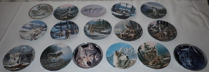 Wolf Collector Plates incl Knowles Bradford Exchange