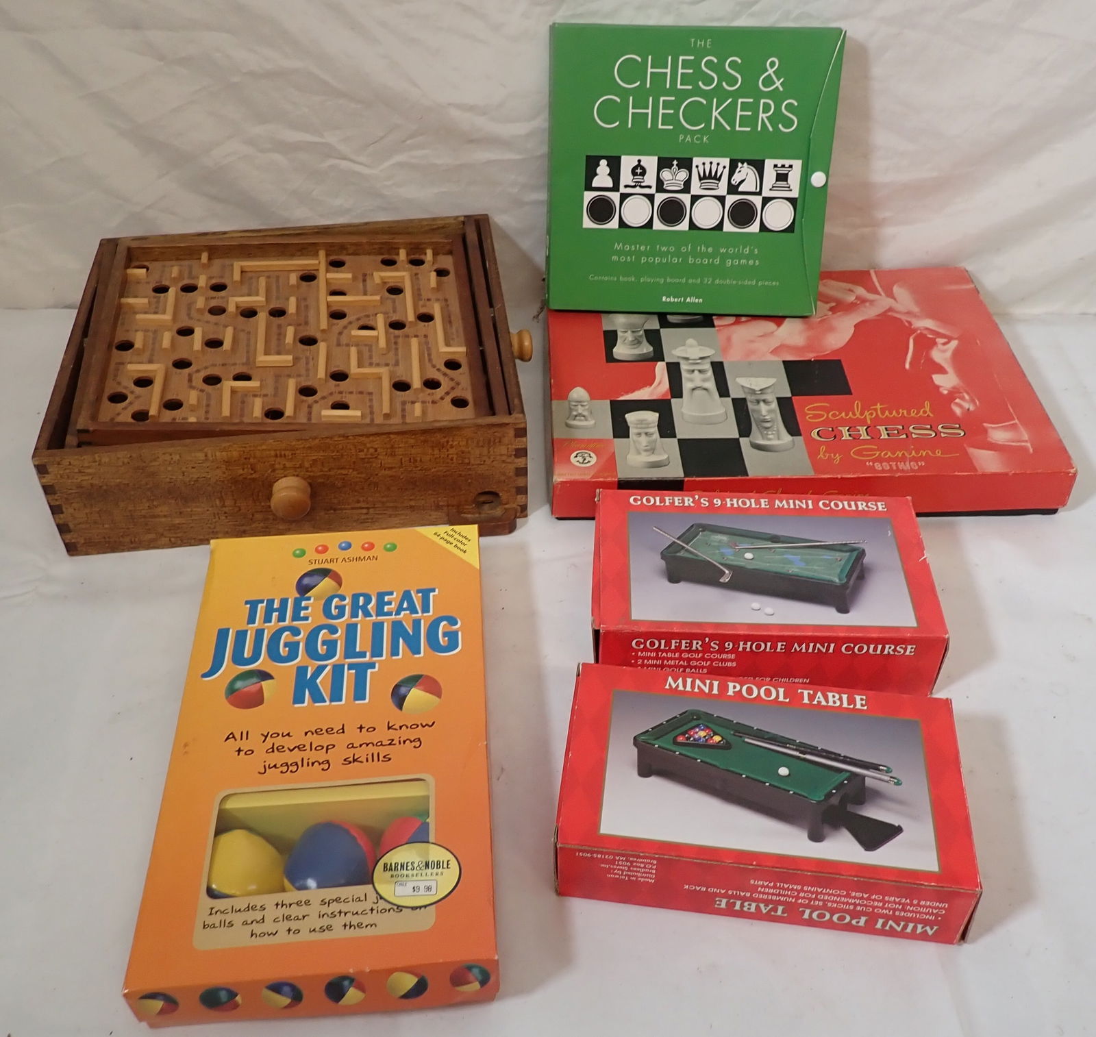 Marble Game Mini Pool Table Golf Course & Misc (1 of 4)