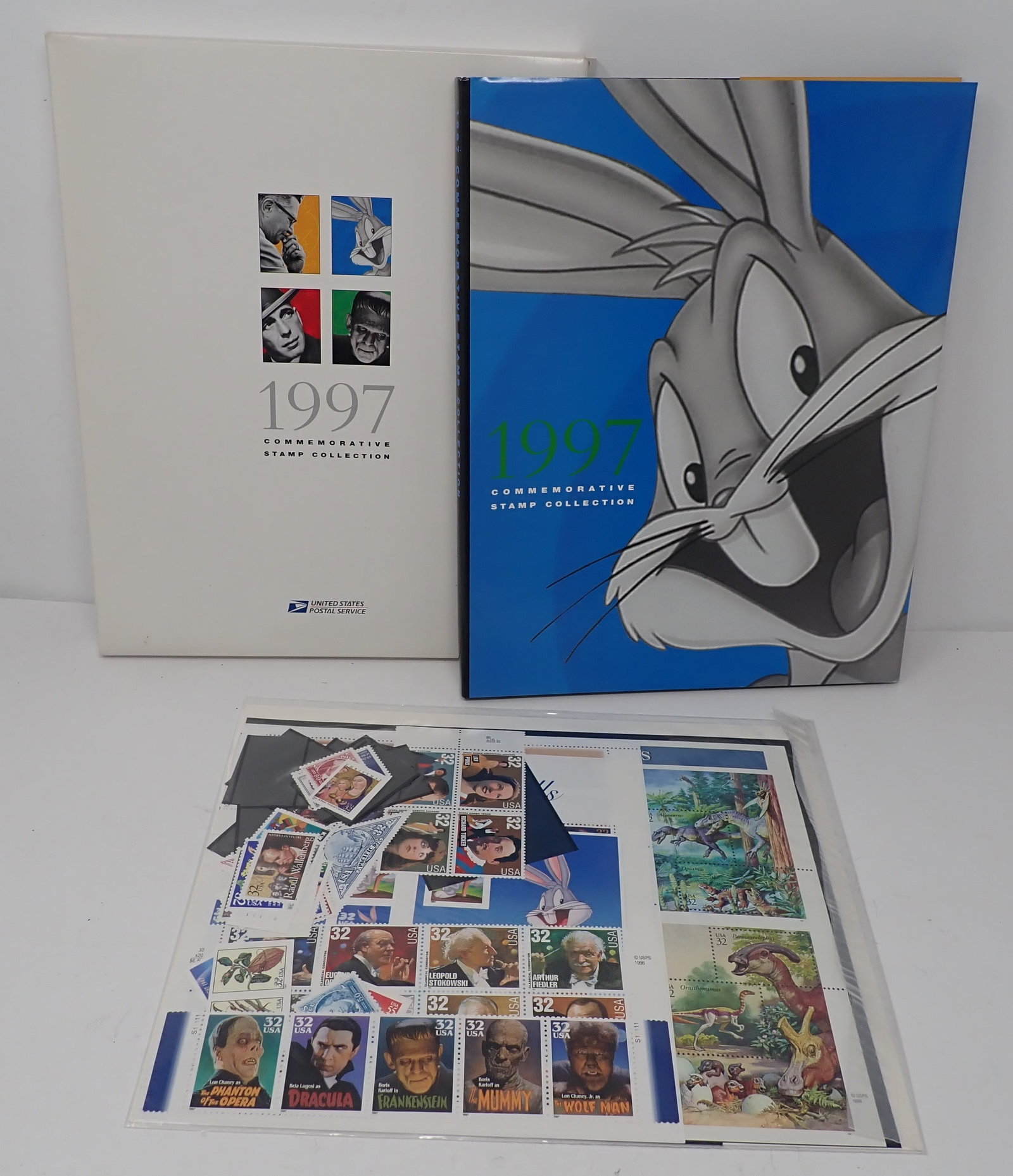 1997 Commemorative Stamp Yearbook: Shipping available