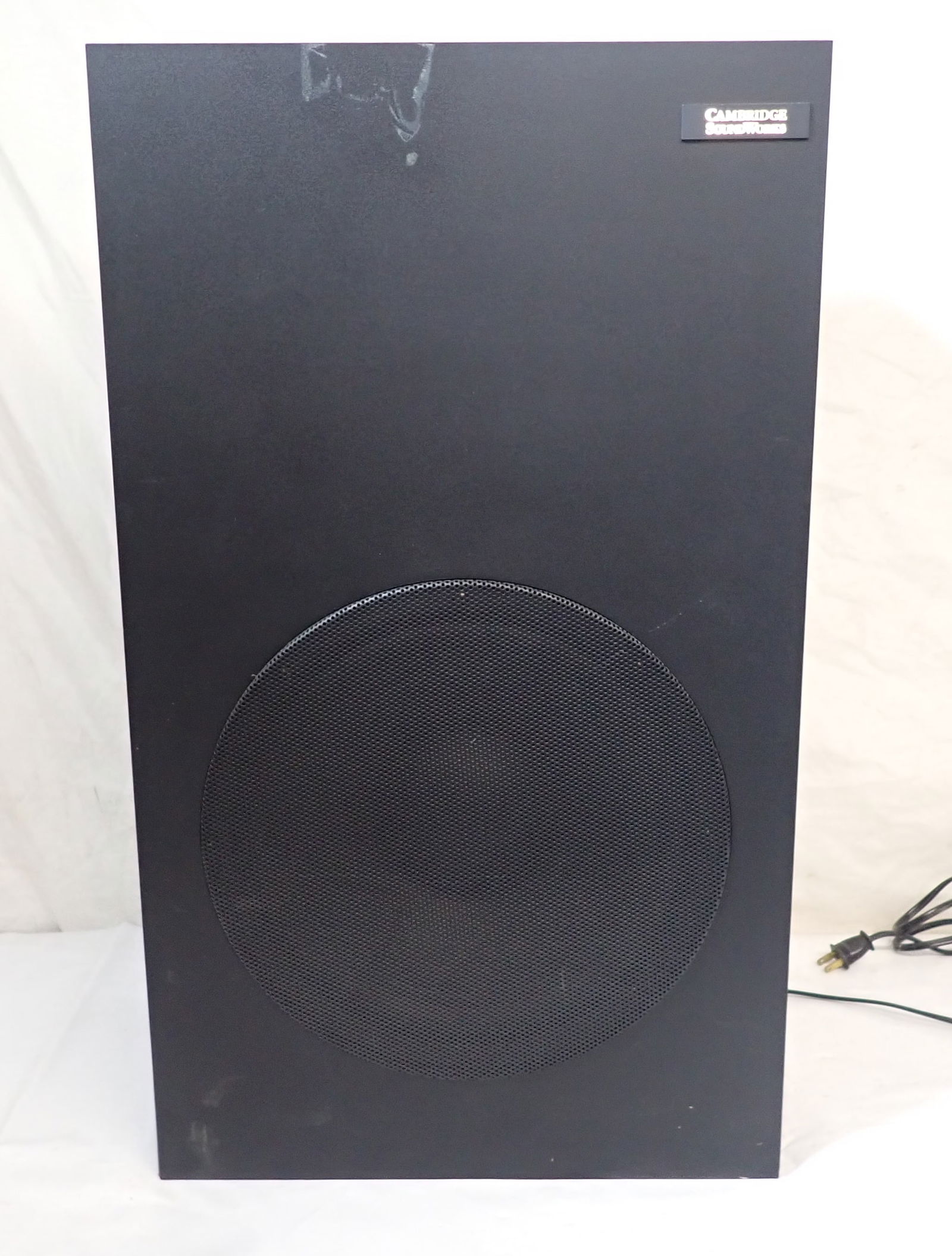 Cambridge Soundworks Powered Subwoofer (1 of 5)