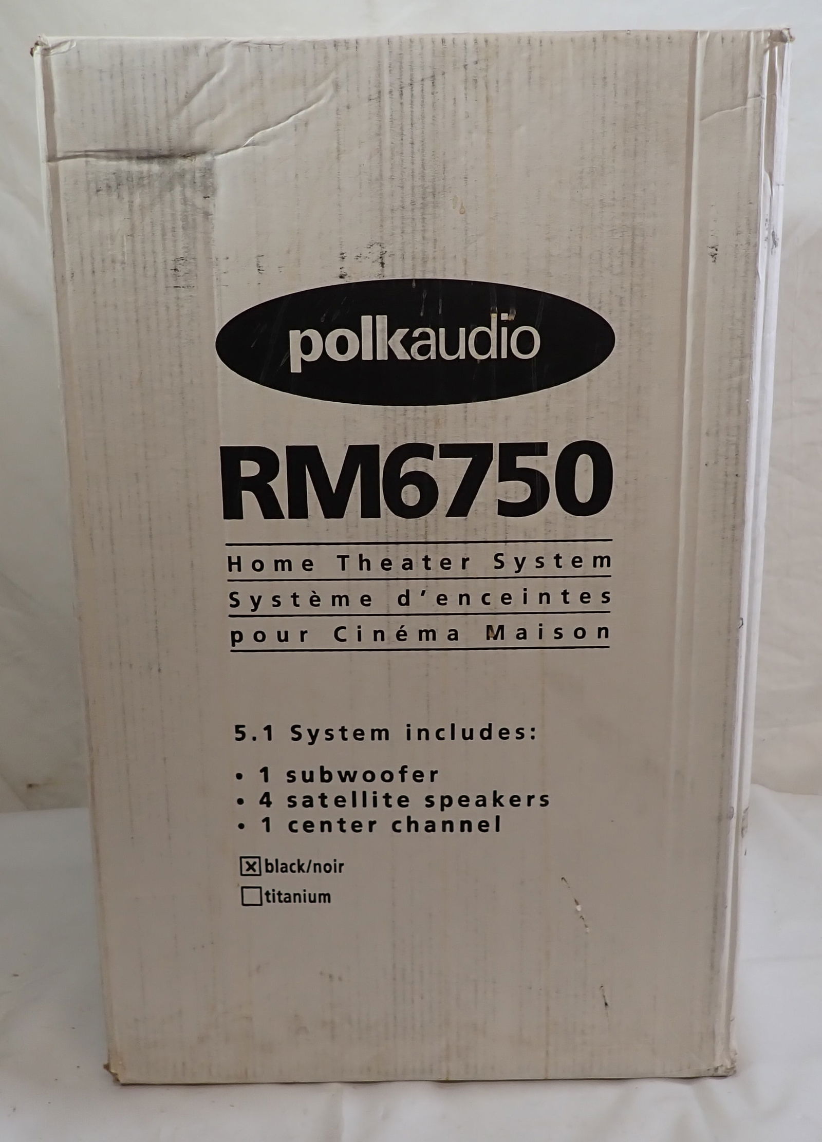 Polkaudio RM6750 Home Theatre System (1 of 2)