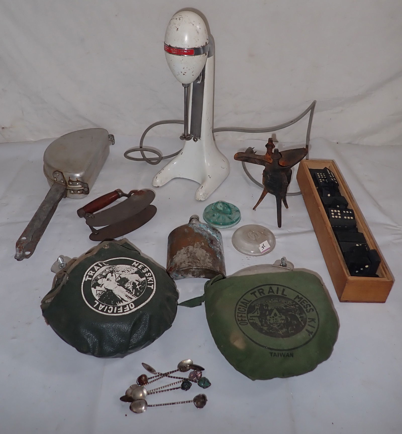 Mixer Food Chopper Fruit Jar Tops & Misc (1 of 7)