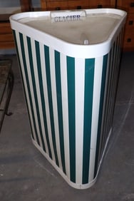 Glacier Rolling Cooler
