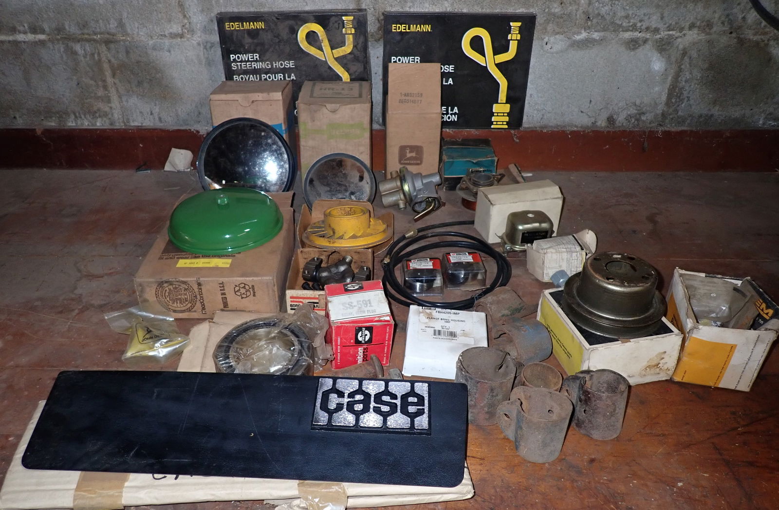 John Deere Case & Misc Tractor Parts (1 of 10)