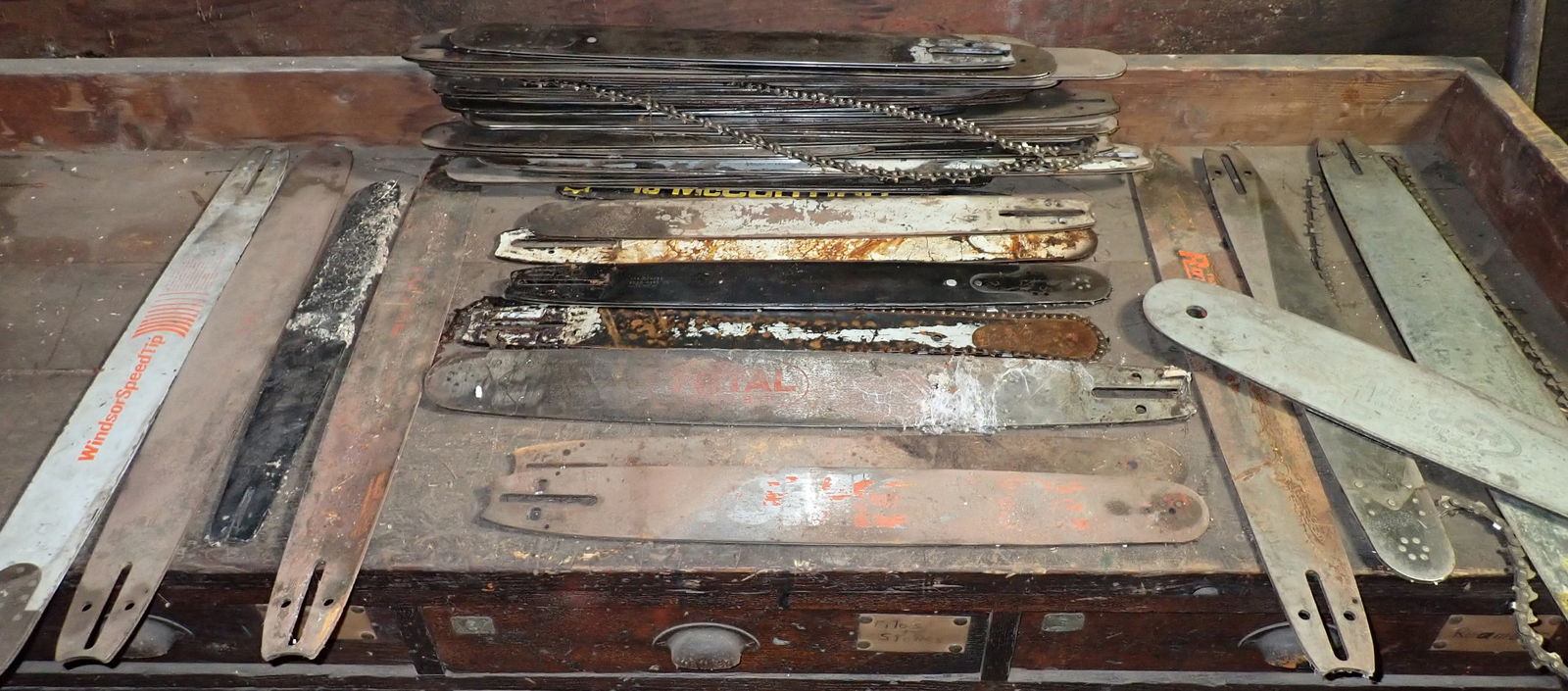 Used Chainsaw Bars incl Vintage McCulloch (1 of 4)