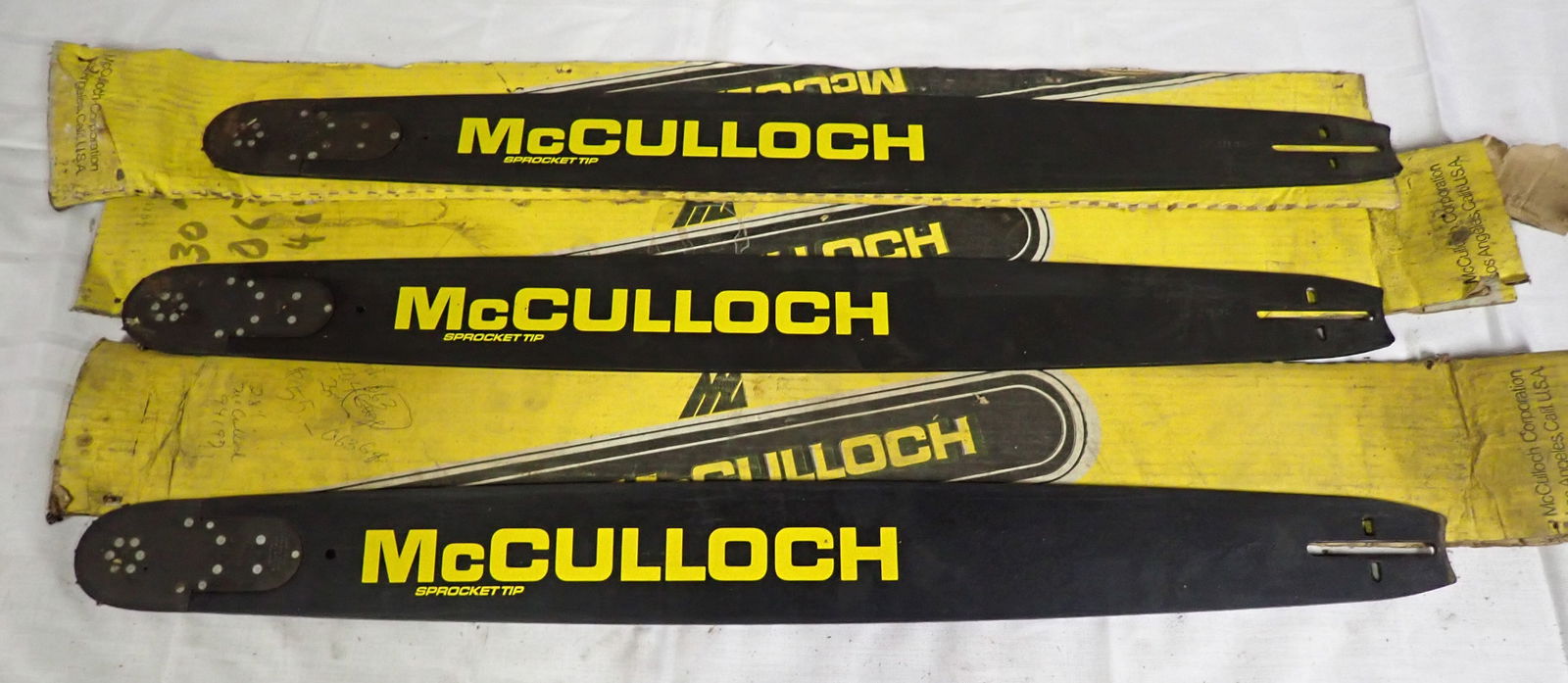 3 McCulloch Chainsaw Guide Bars (1 of 3)