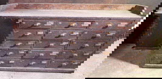 15 Drawer Workbench