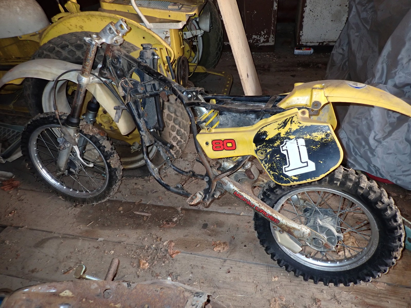 80cc Dirt Bike Frame: NO IN HOUSE SHIPPING !