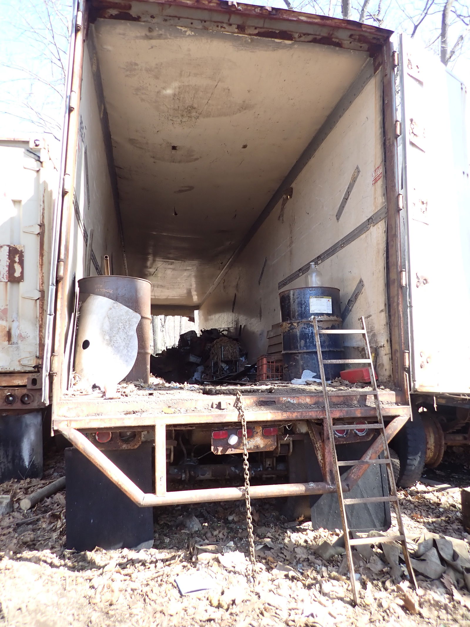 40' Box Trailer w/ Contents incl Scrap Iron (1 of 13)
