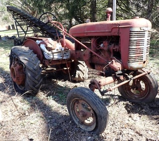 Antique Farmall Farm Tractor w/ York Rake