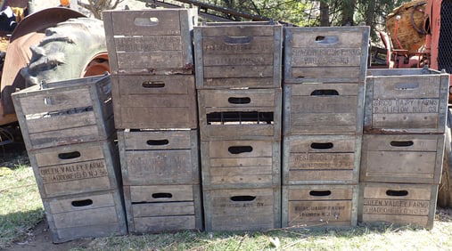 18 Wooden Milk Crates incl Westbrook Farms Shadow Brook