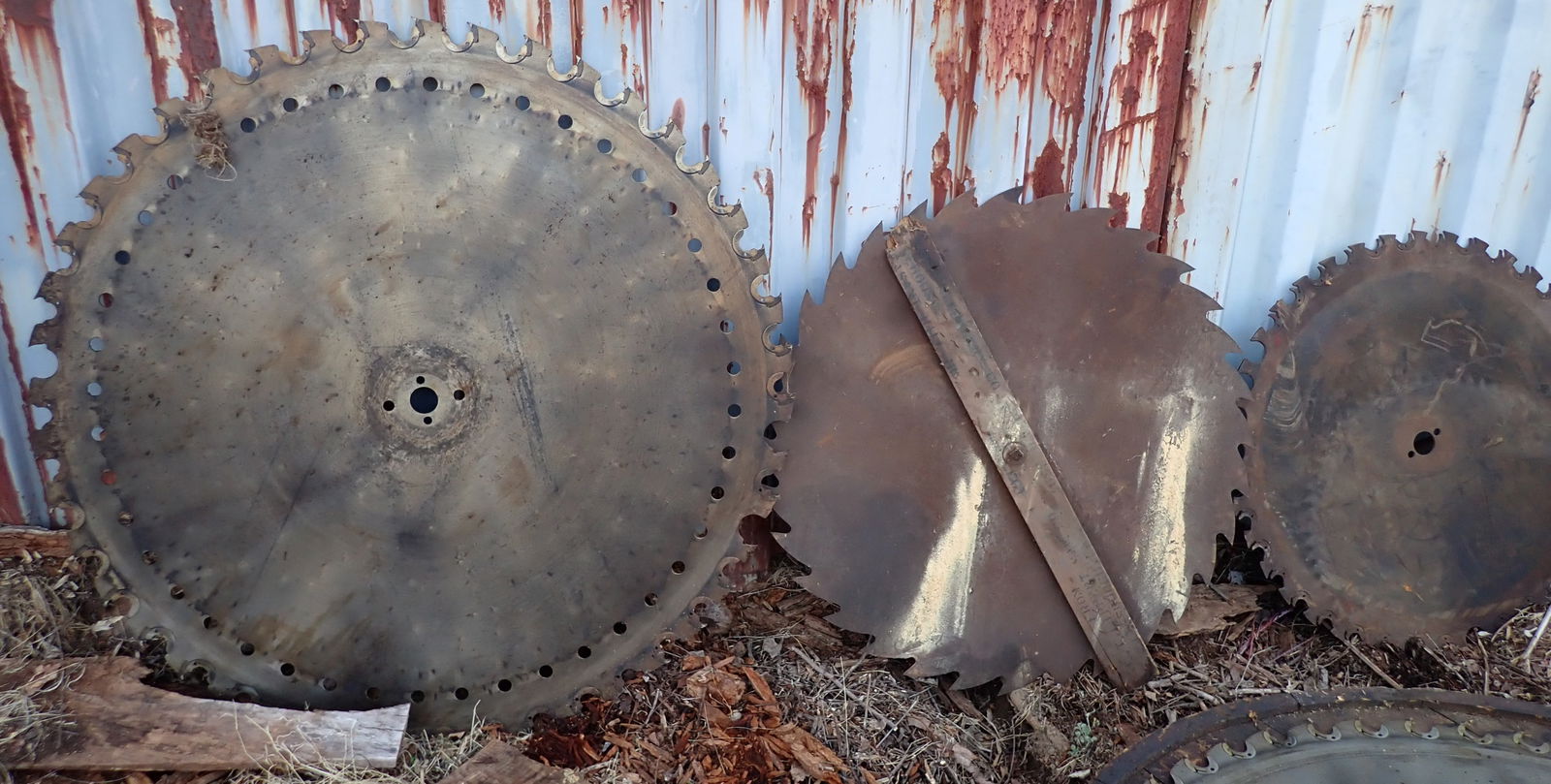 3 Sawmill Saw Blades (1 of 3)