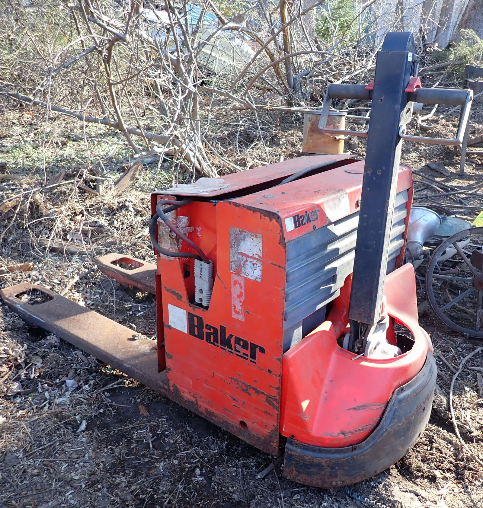 Baker Battery Operated Pallet Jack: No in house shipping ! Bring proper help & equipment to load !