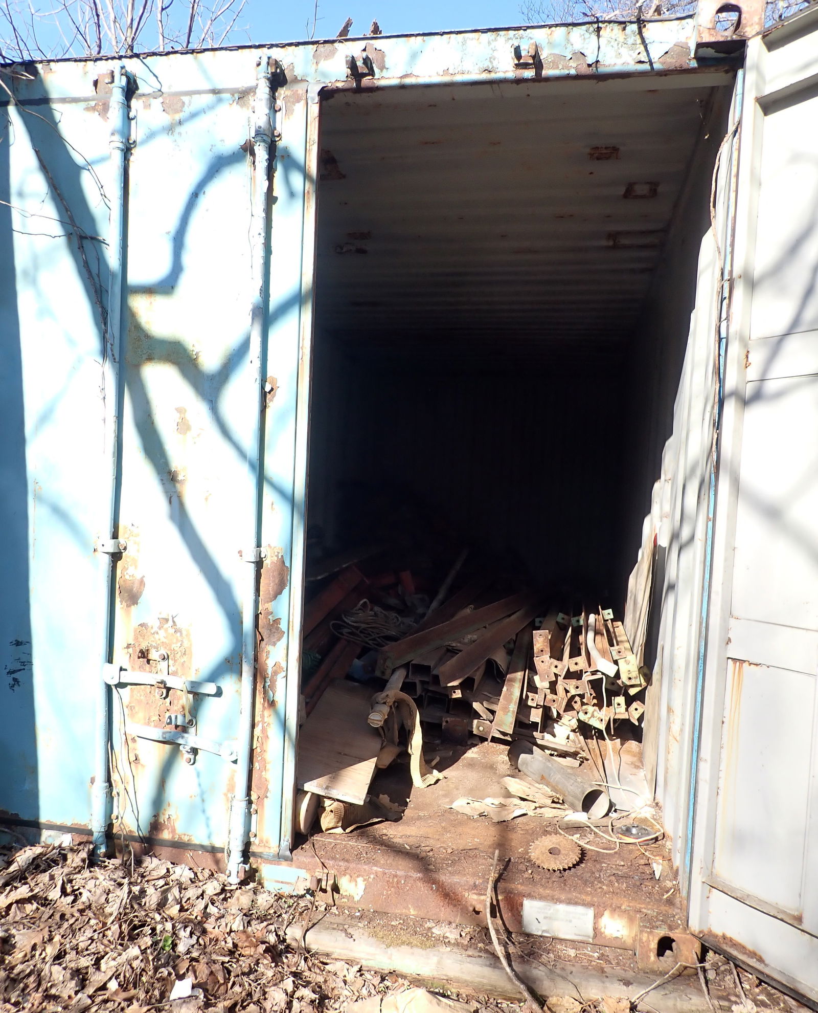 20' Container w/ Pallet Racking & Misc Iron (1 of 5)