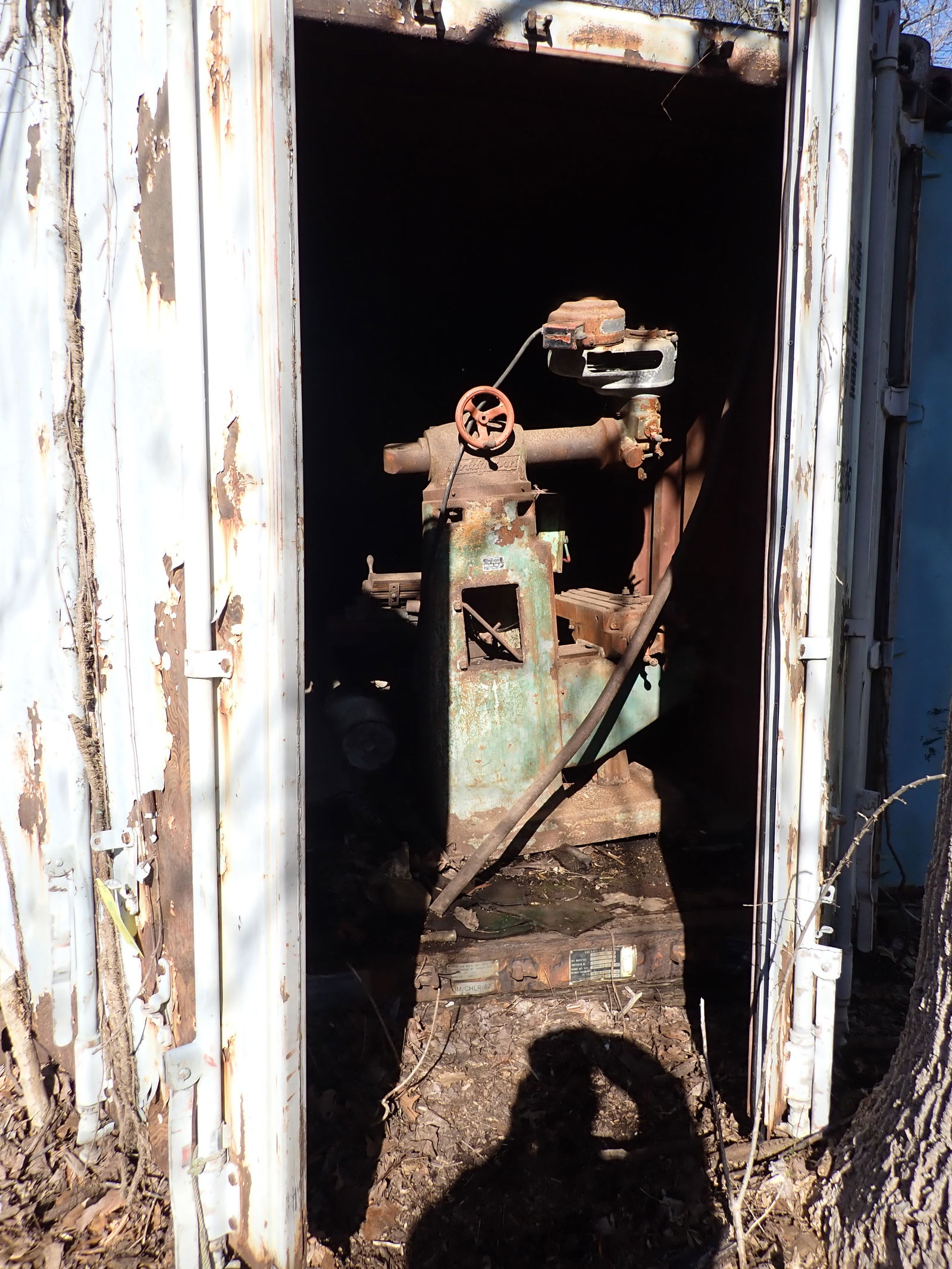 Shipping Container w/ Bridgeport Batteries & Misc (1 of 9)