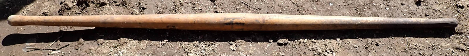 Osh Kosh Tools Wooden Handle: Approx 3" in diameter at widest point and 70 1/2" long. No in house shipping ! Must be picked up on day one !