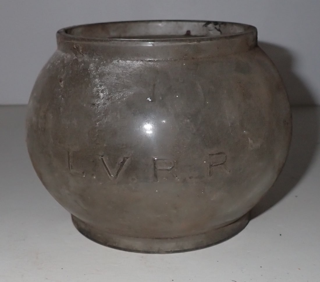 Lehigh Valley Railroad Lantern Globe (1 of 3)