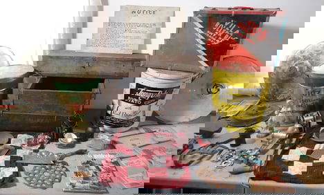 Porcelain Shades & Misc Table Contents
