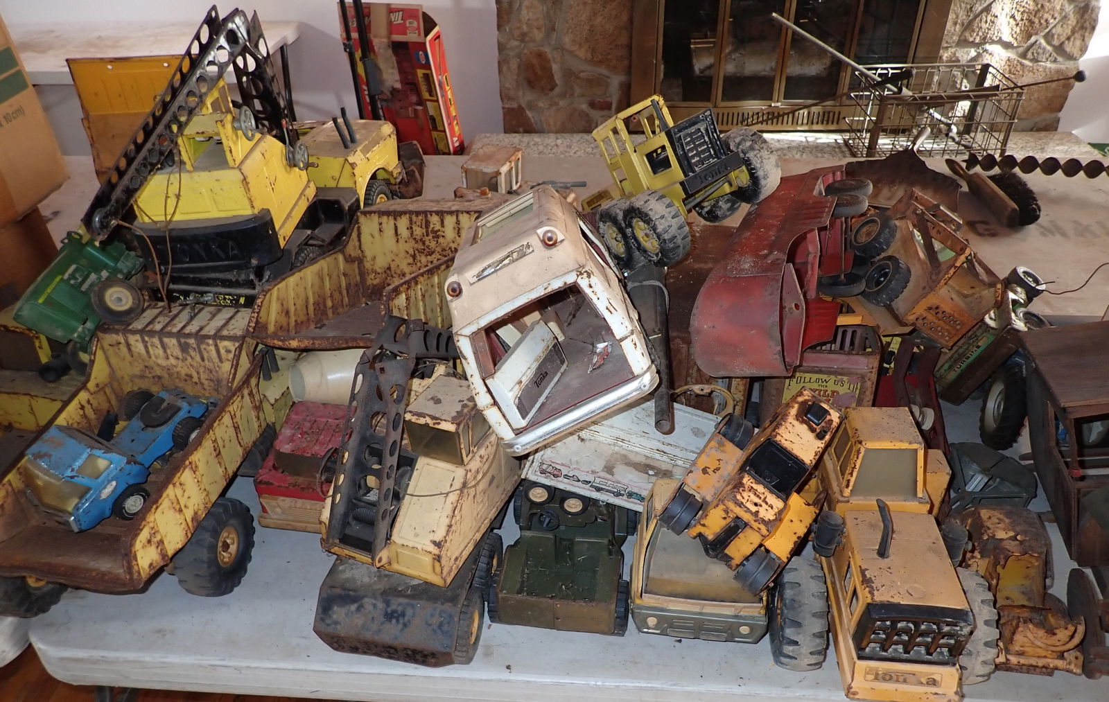 Tonka Structo & Misc Toys (1 of 9)