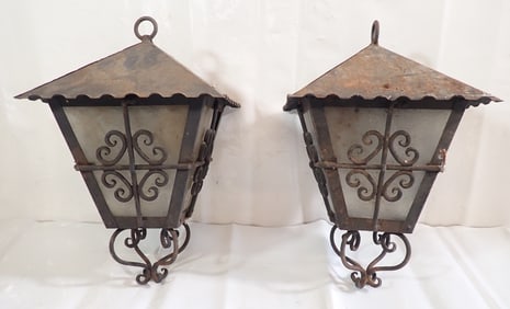Pair of Porch / Pillar Lights w/ Wall Brackets