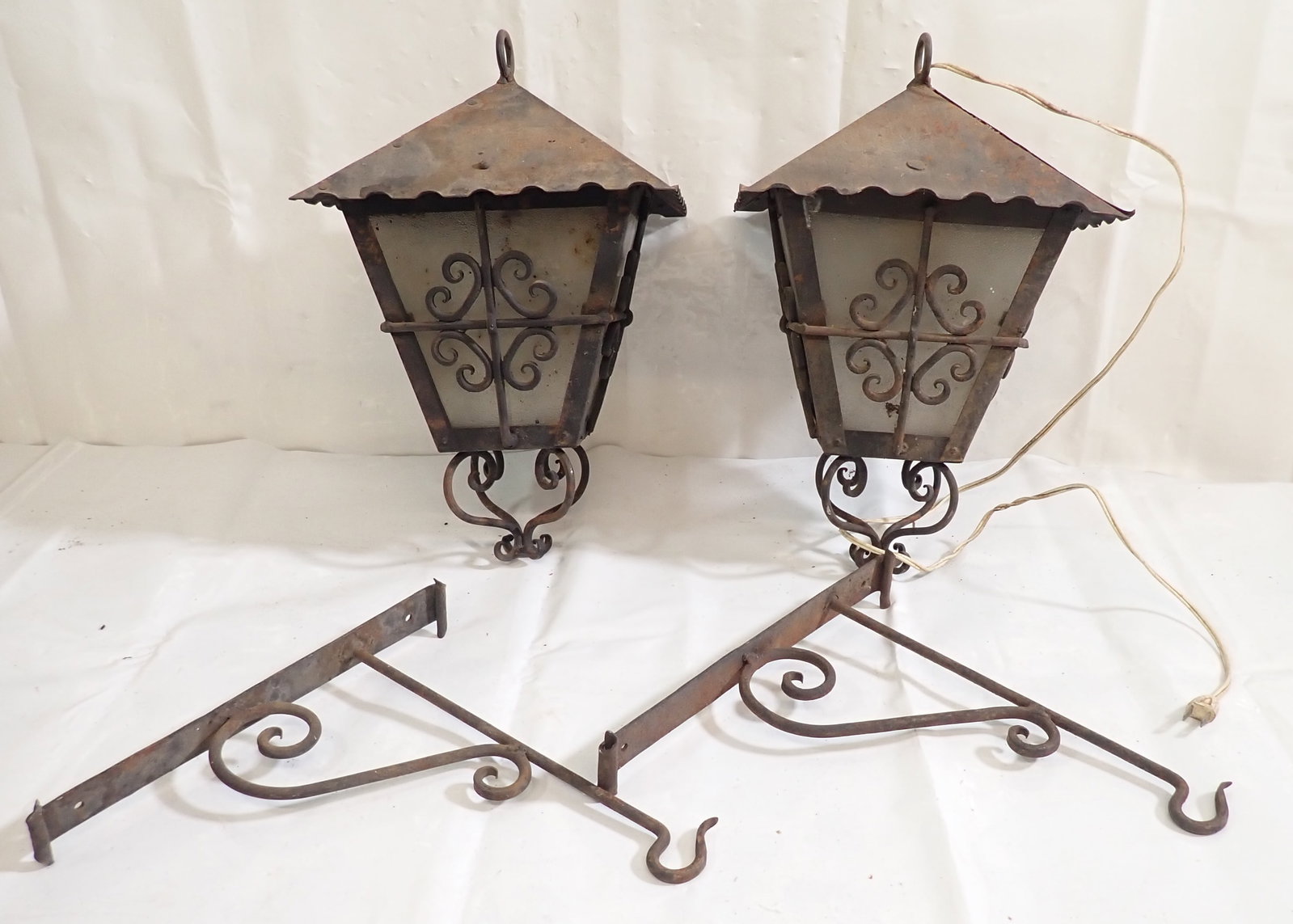 Pair of Porch Lights & Hangers: Approx 11" x 11" x 17" tall. Only one is wired. Shipping available ($30 handling charge, plus postage)