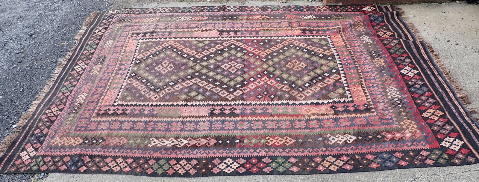 Tribal Style Rug (1 of 6)