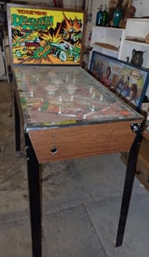 Wonder Wizard Demolition Derby Pinball Machine