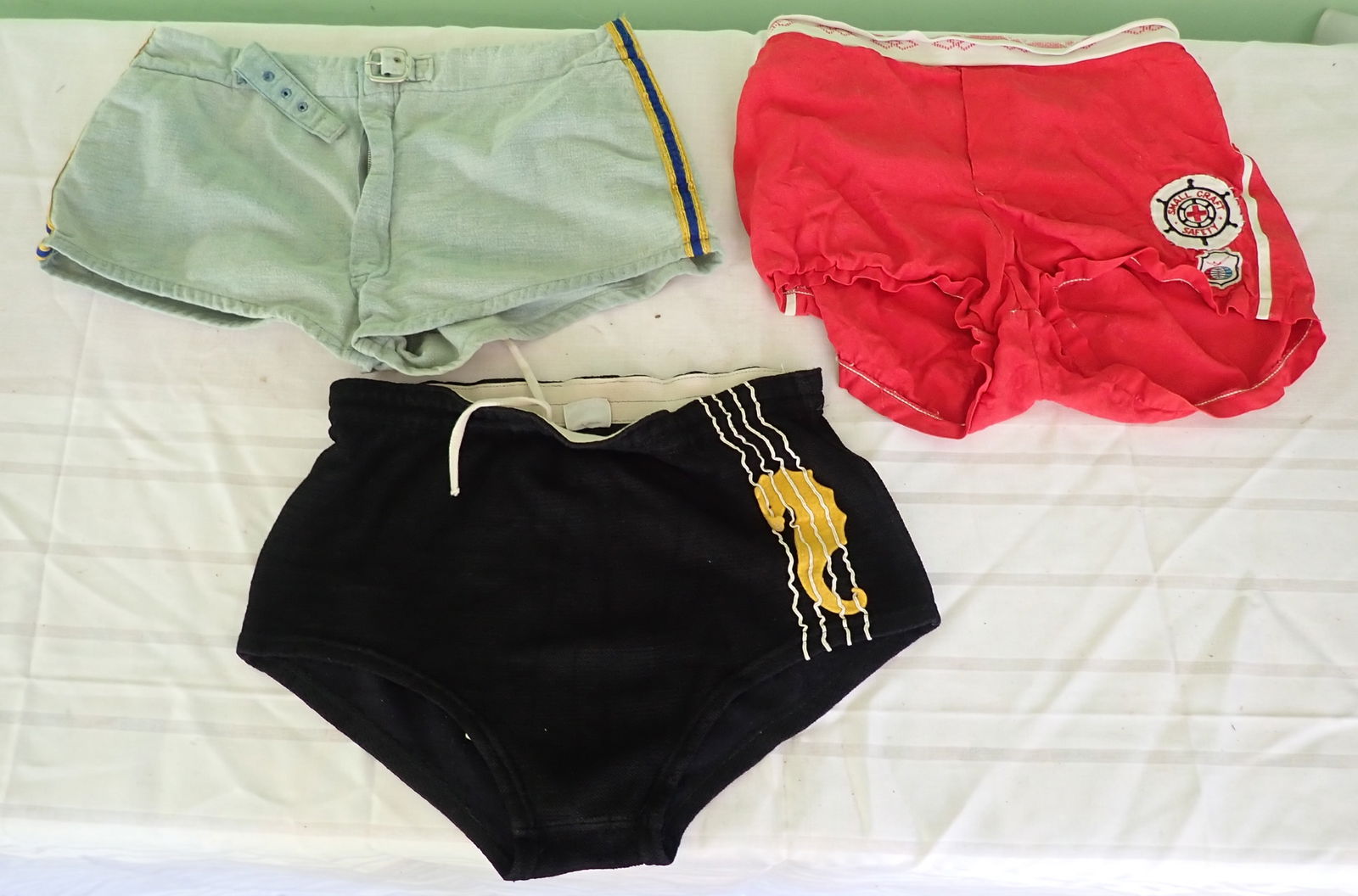 Vintage Jantzen Empire Big Splash Swim Trunks (1 of 9)