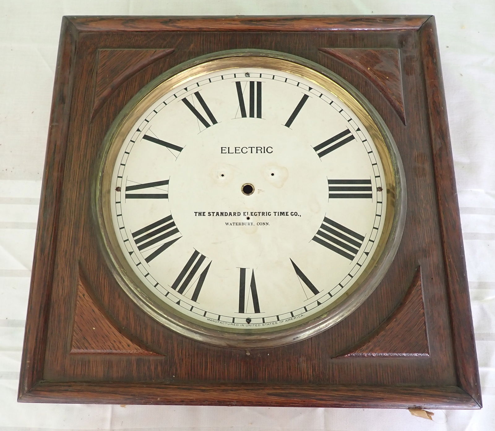 Standard Electric Wall Clock Case & Face (1 of 6)