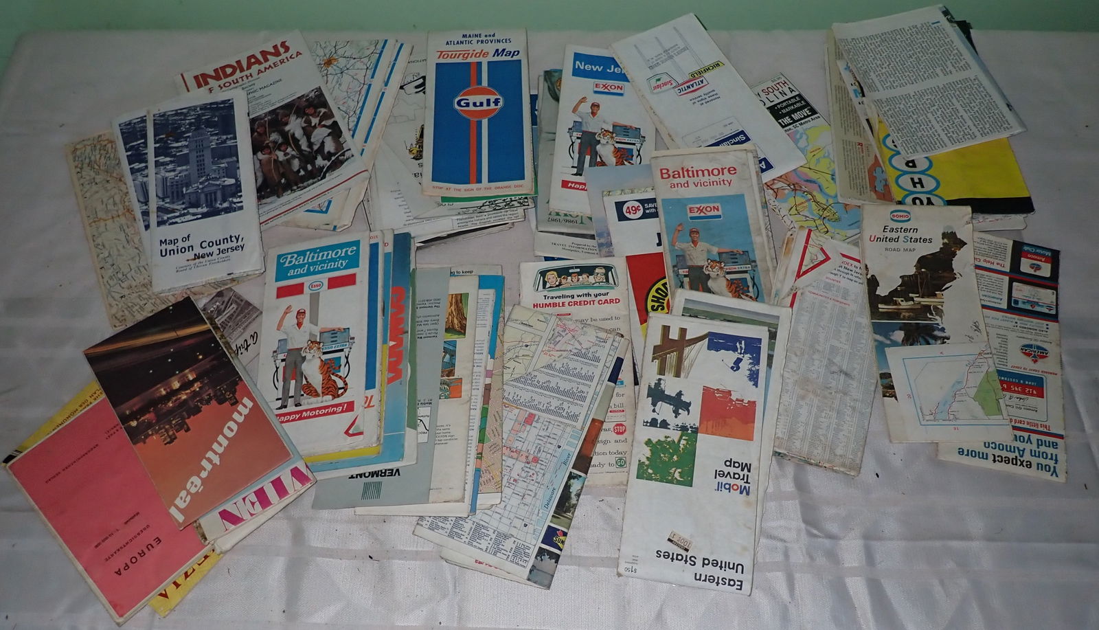 Gas Station & Misc Road Maps (1 of 5)