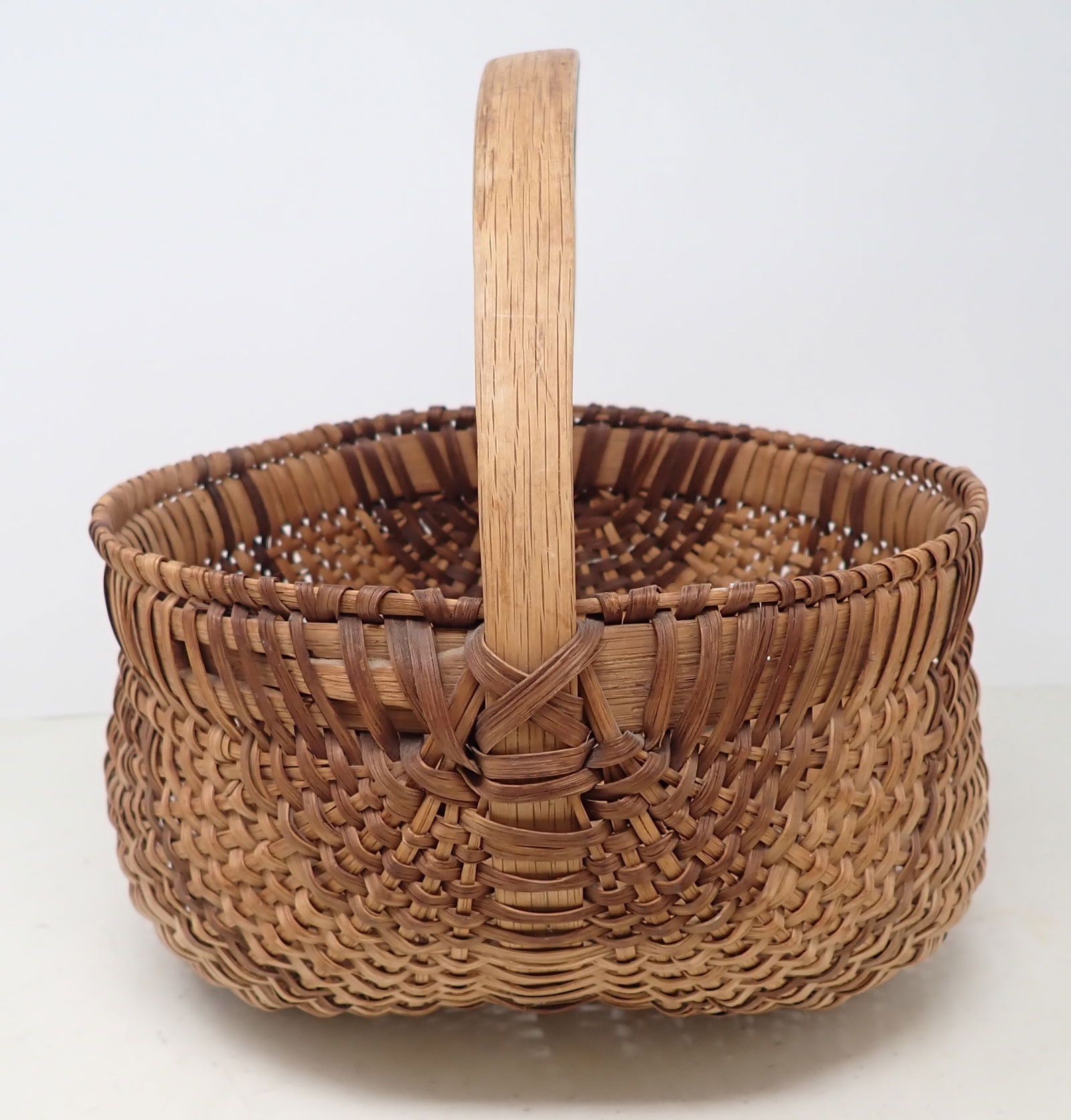 Egg Gathering Basket (1 of 6)