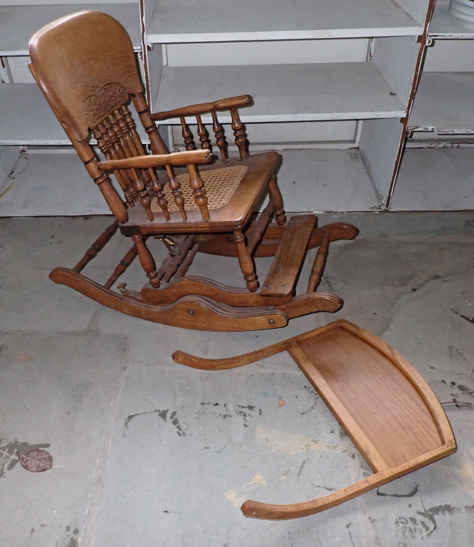 Oak High Chair / Rocker (1 of 10)