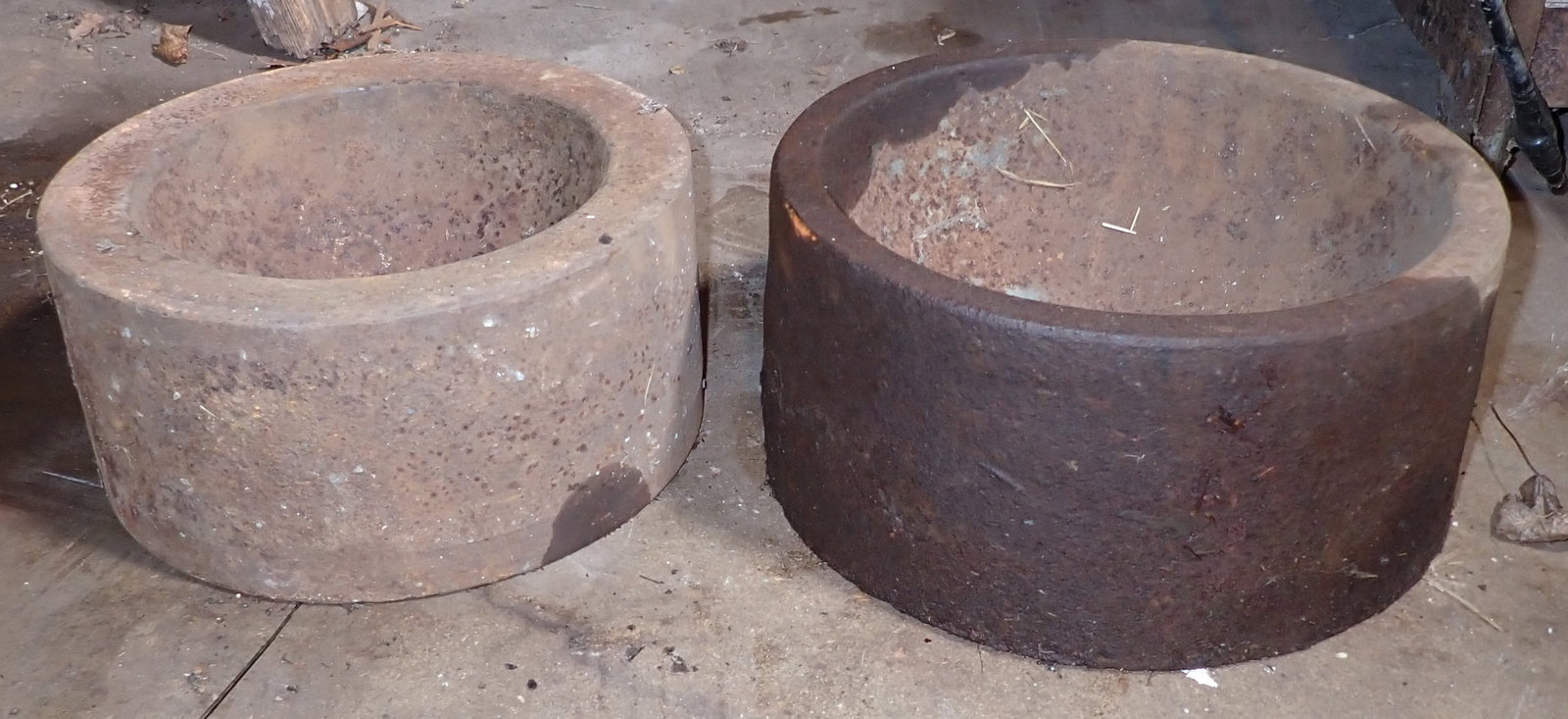 2 Heavy Cast Iron Shaping Bowls: Left one is apprx 11 3/4" in diameter and 6" tall. NO in house shipping ! Bring proper help to remove ! THESE ARE HEAVY !