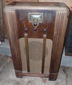 RCA Victor Tube Radio