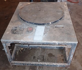 Vibrating Pottery Table