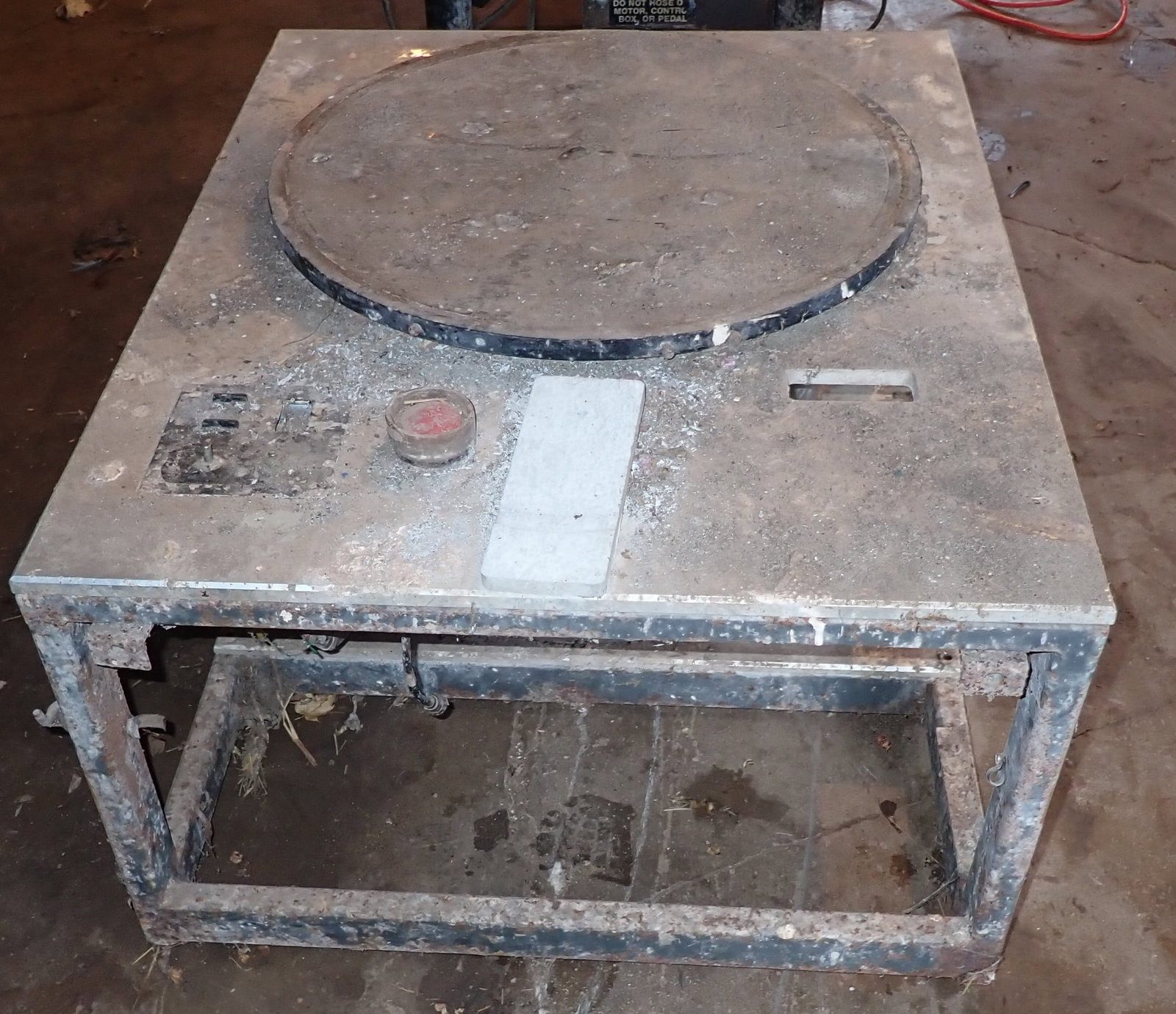 Vibrating Pottery Table: Overall Measurements are apprx 26 1/2" x 33" x 17 1/2" tall. No in house shipping ! Bring proper help to remove ! It is heavy !