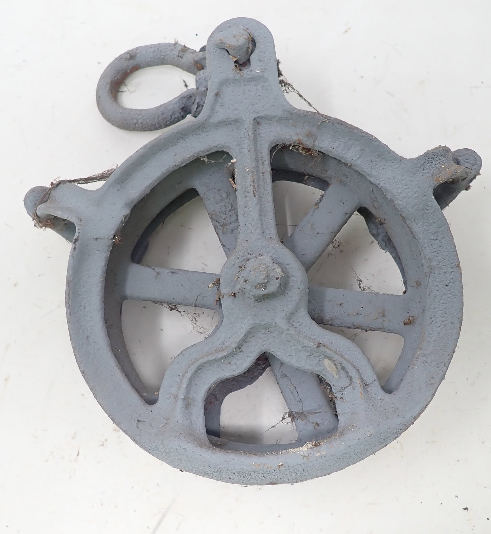 Iron Pulley: Wheel is apprx 7" in diameter. Shipping available