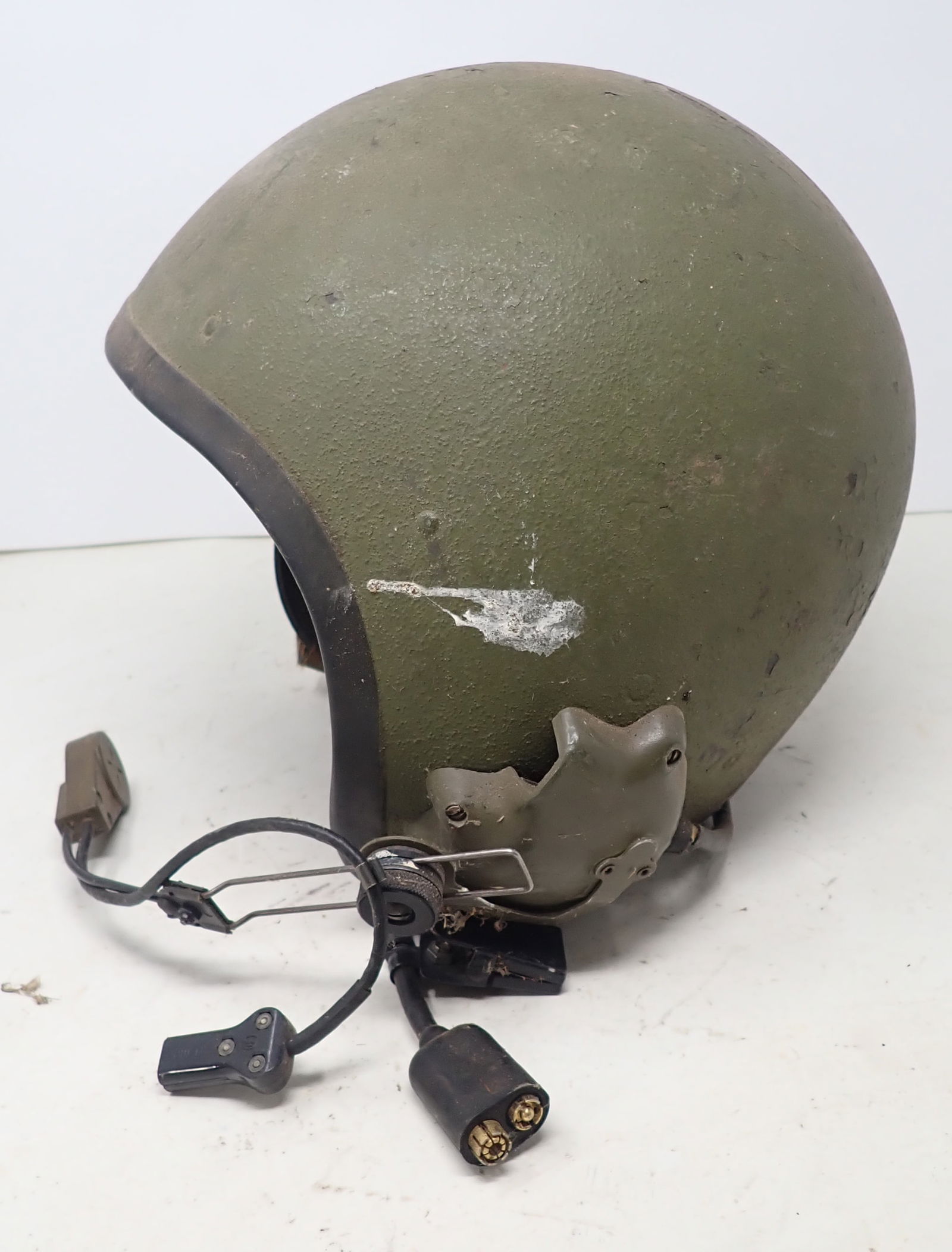US Military Pilots Helmet (1 of 6)