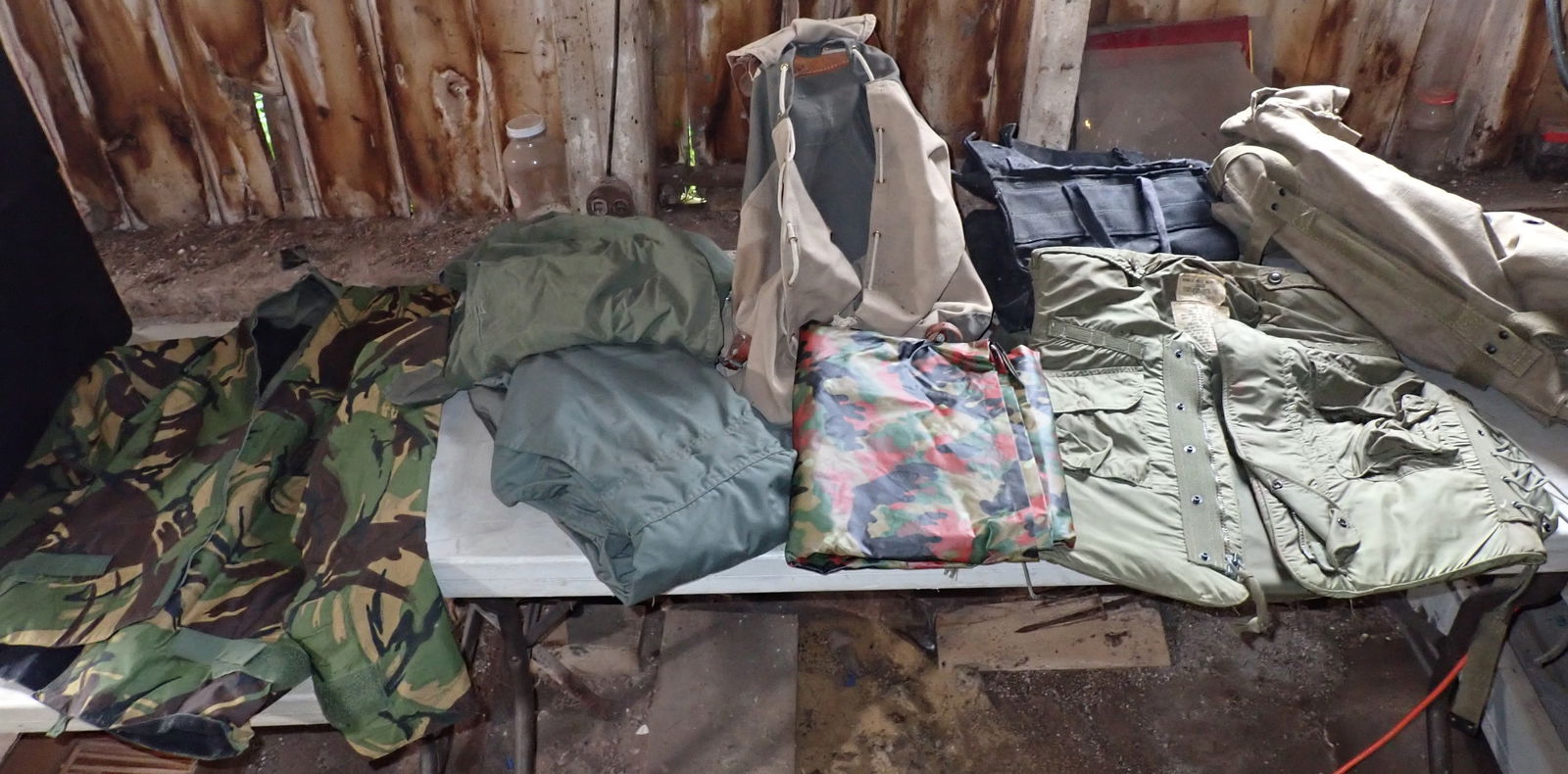 1953 Armor Vest Backpack Misc Military Clothing (1 of 11)