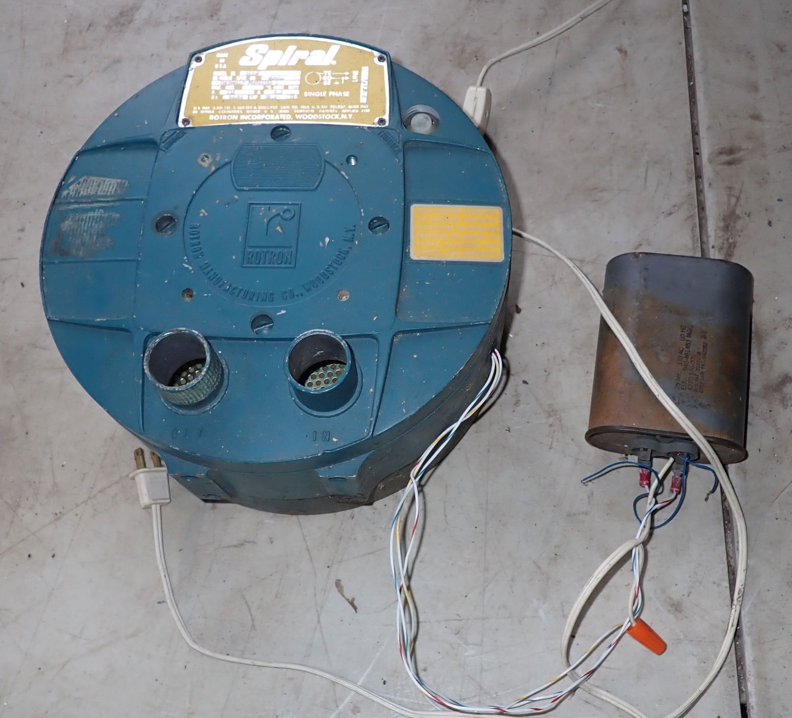 Rotron Spiral Blower: Shipping available ($25 handling charge, plus postage)