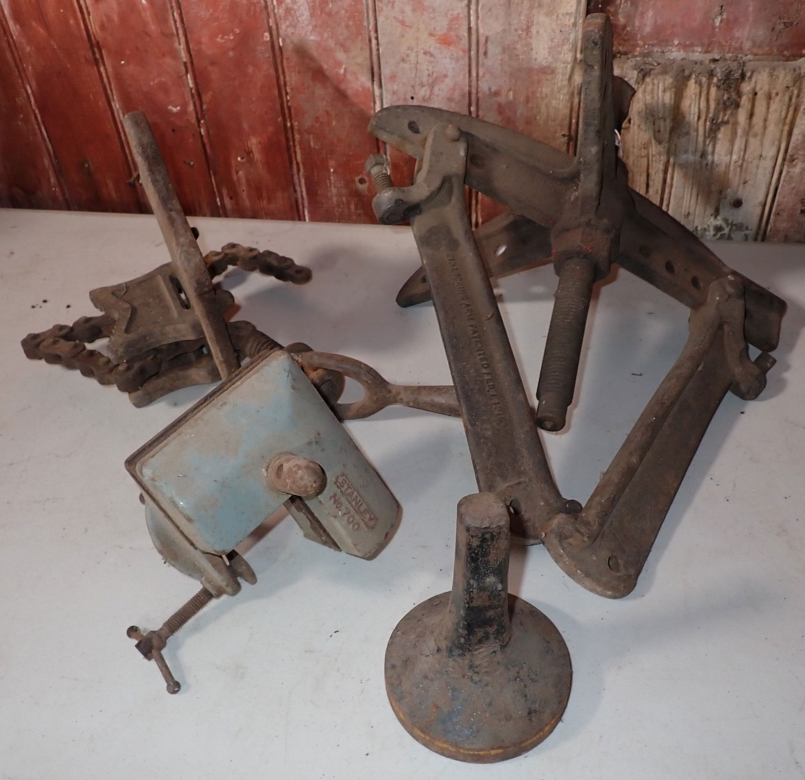 Pipe Vise , Stanley 700 , Puller , & Misc (1 of 6)