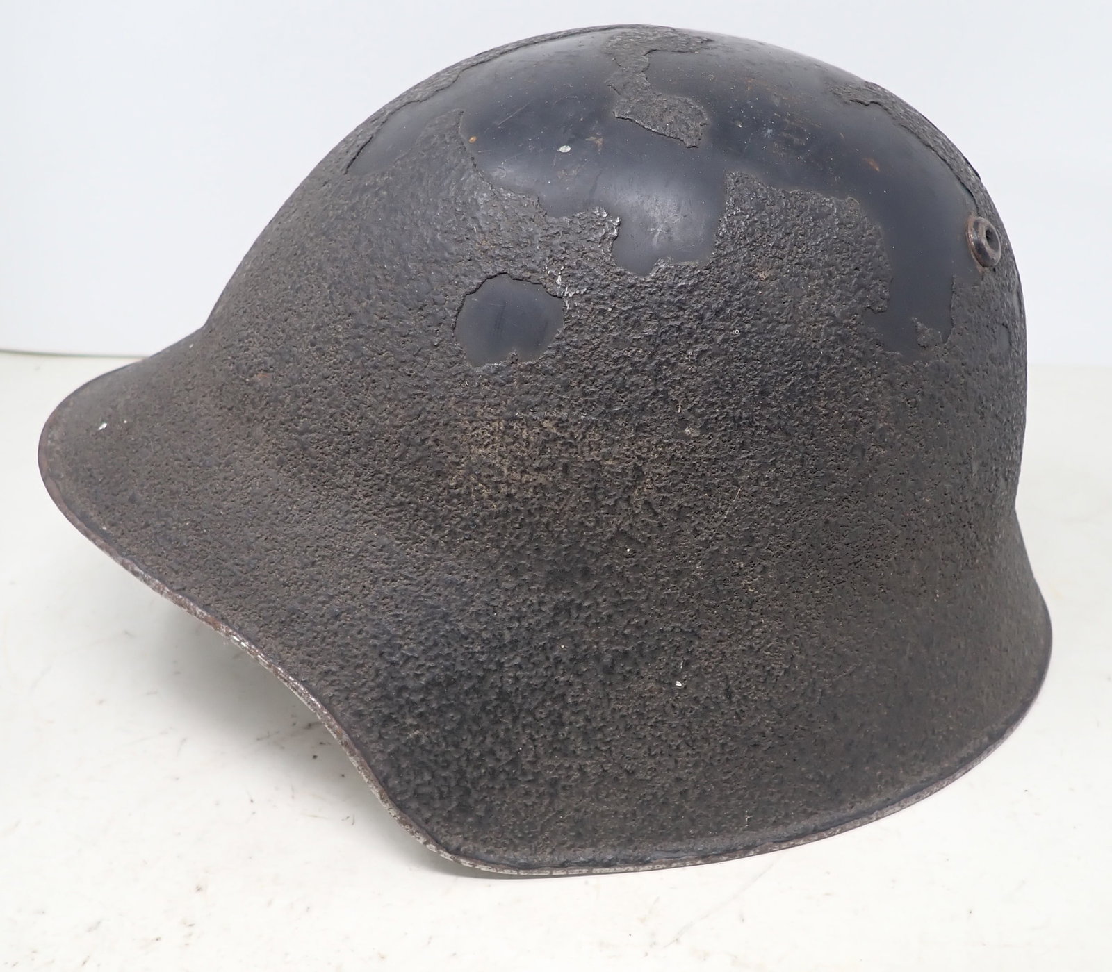 Swiss Military Helmet: Shipping available
