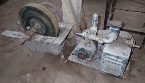 Grinding Stone & High Vacuum Pump